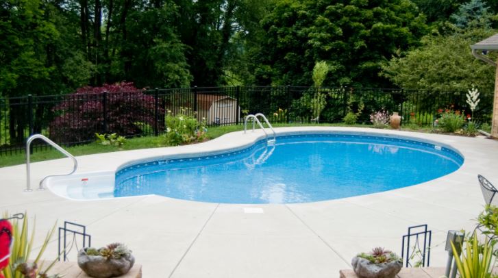 Buying Guide For The First Time Pool Buyer