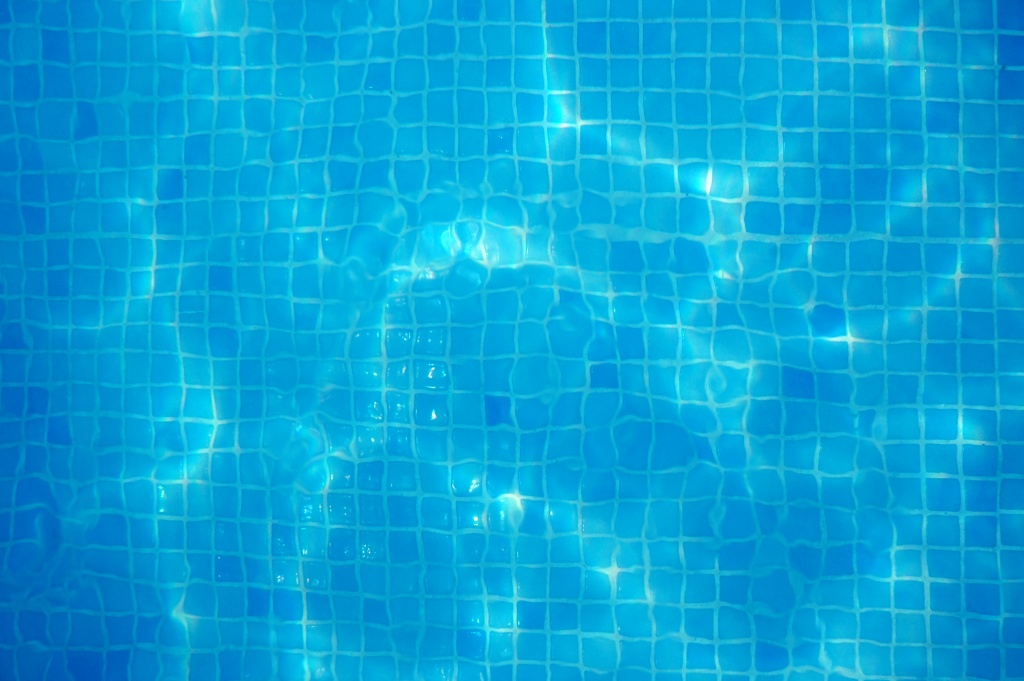 When To Replace Your Swimming Pool Liner